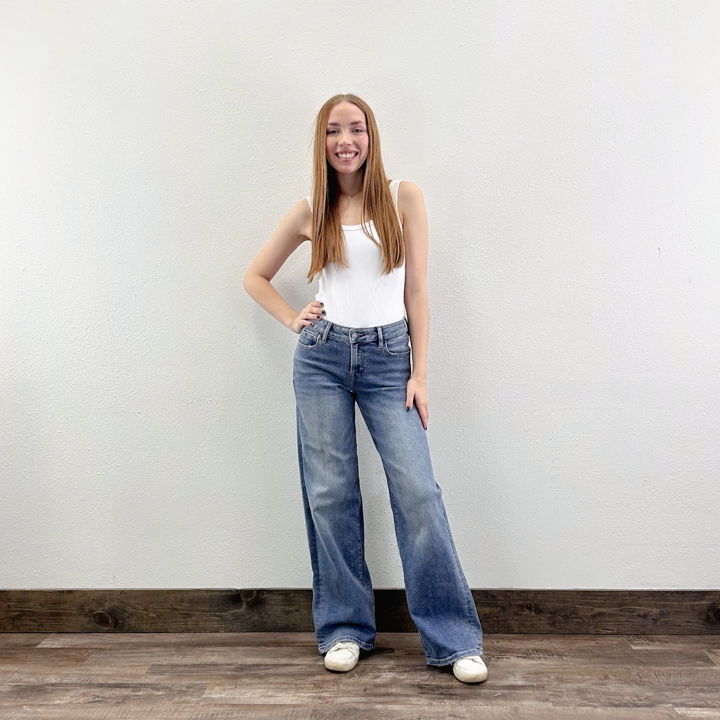 Midrise Wideleg Jeans