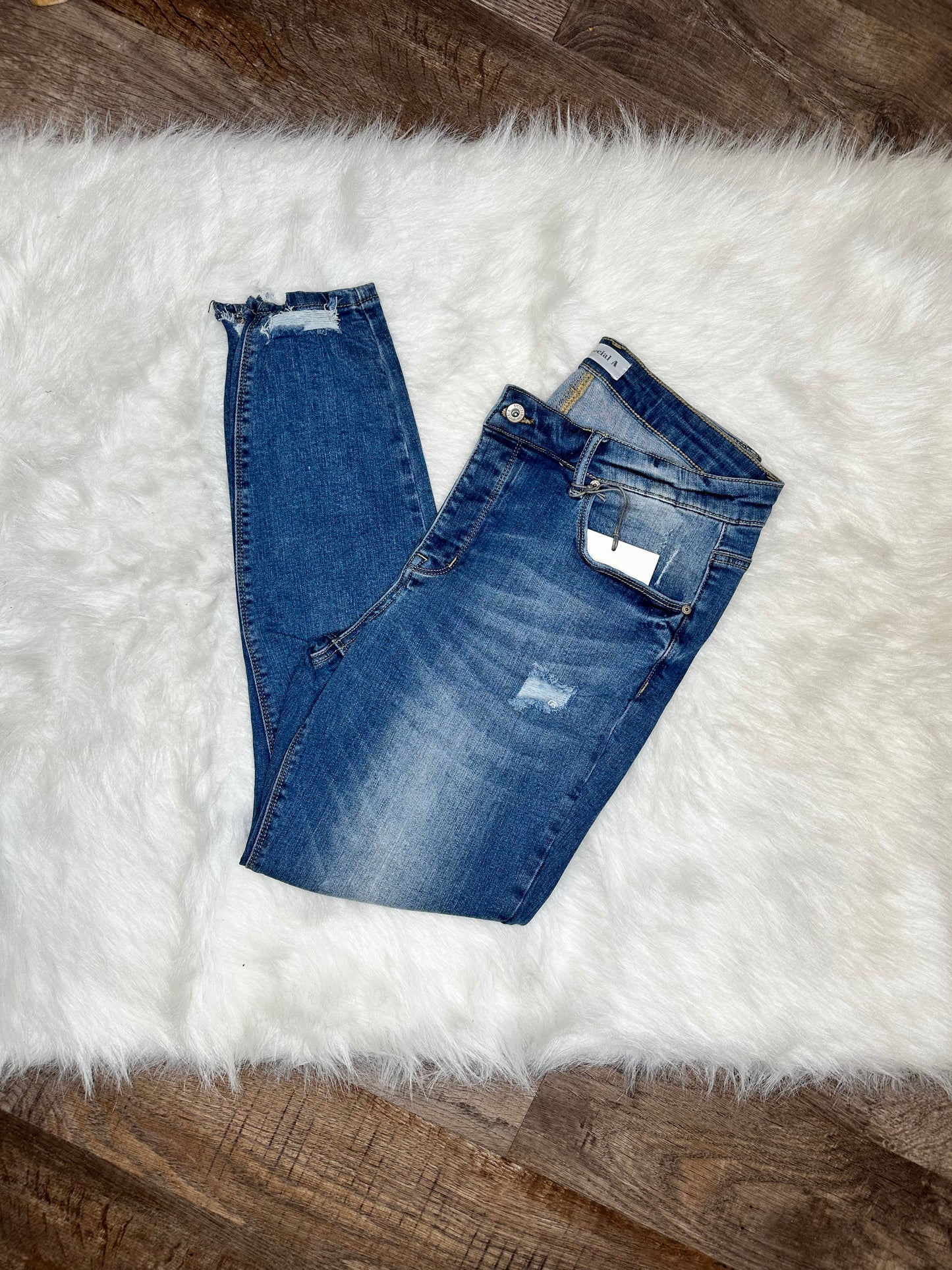 Curvy Midrise Skinny