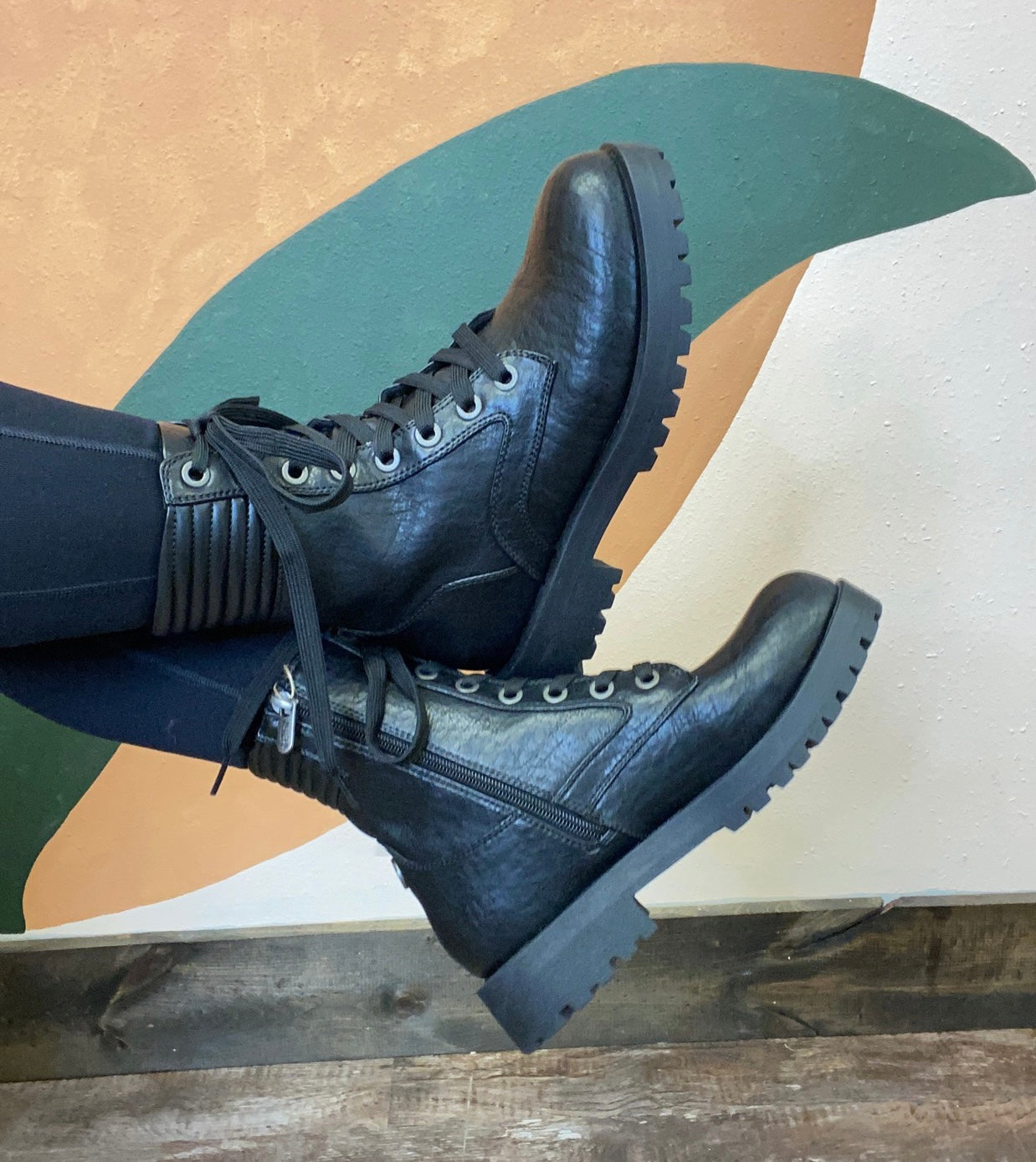 Athena Boot