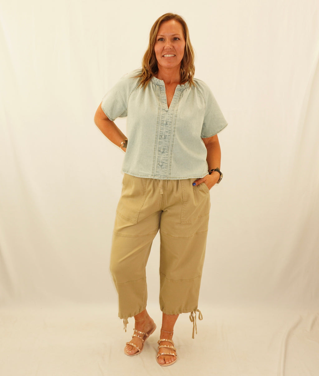 Khaki Cropped Pants