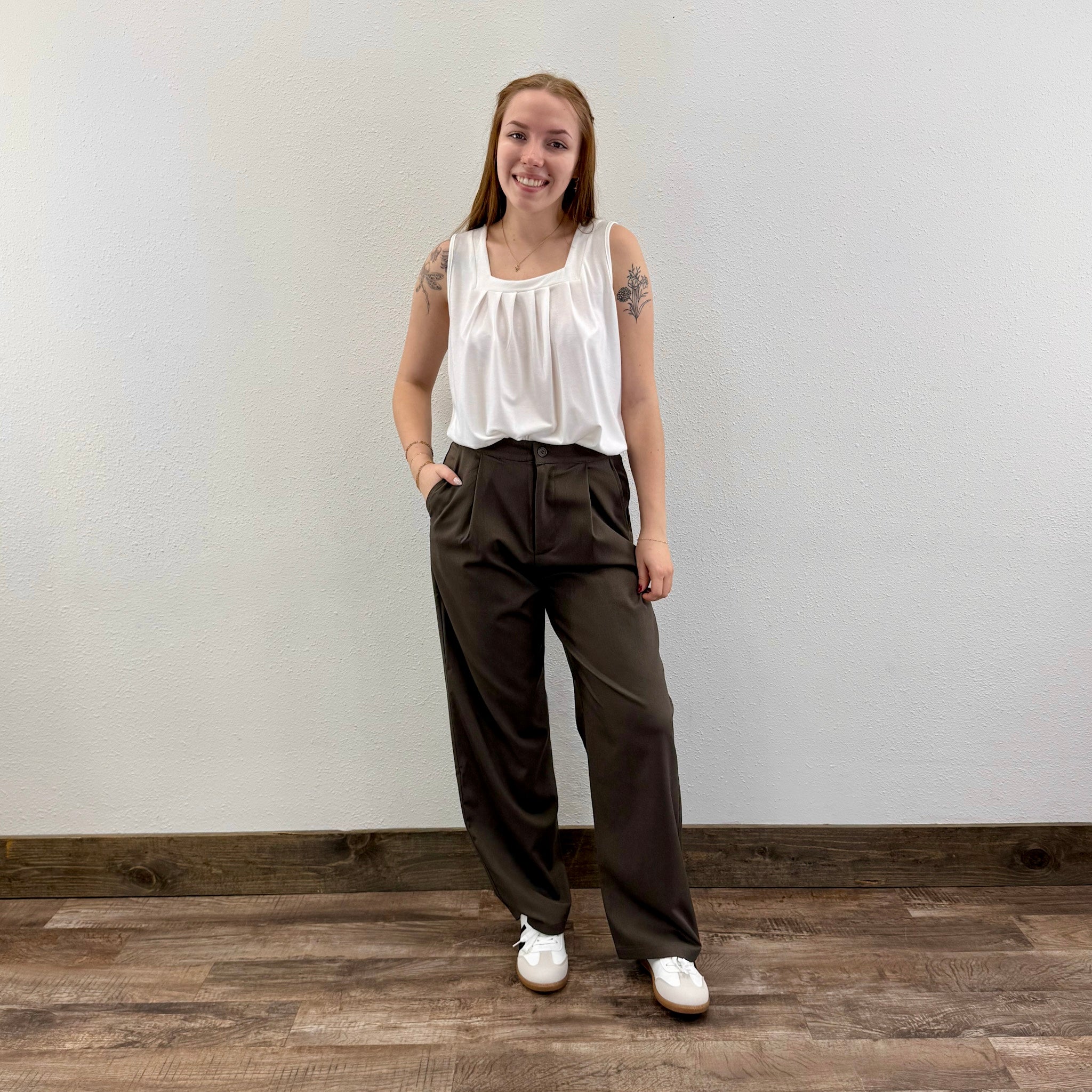 Tesia Pants