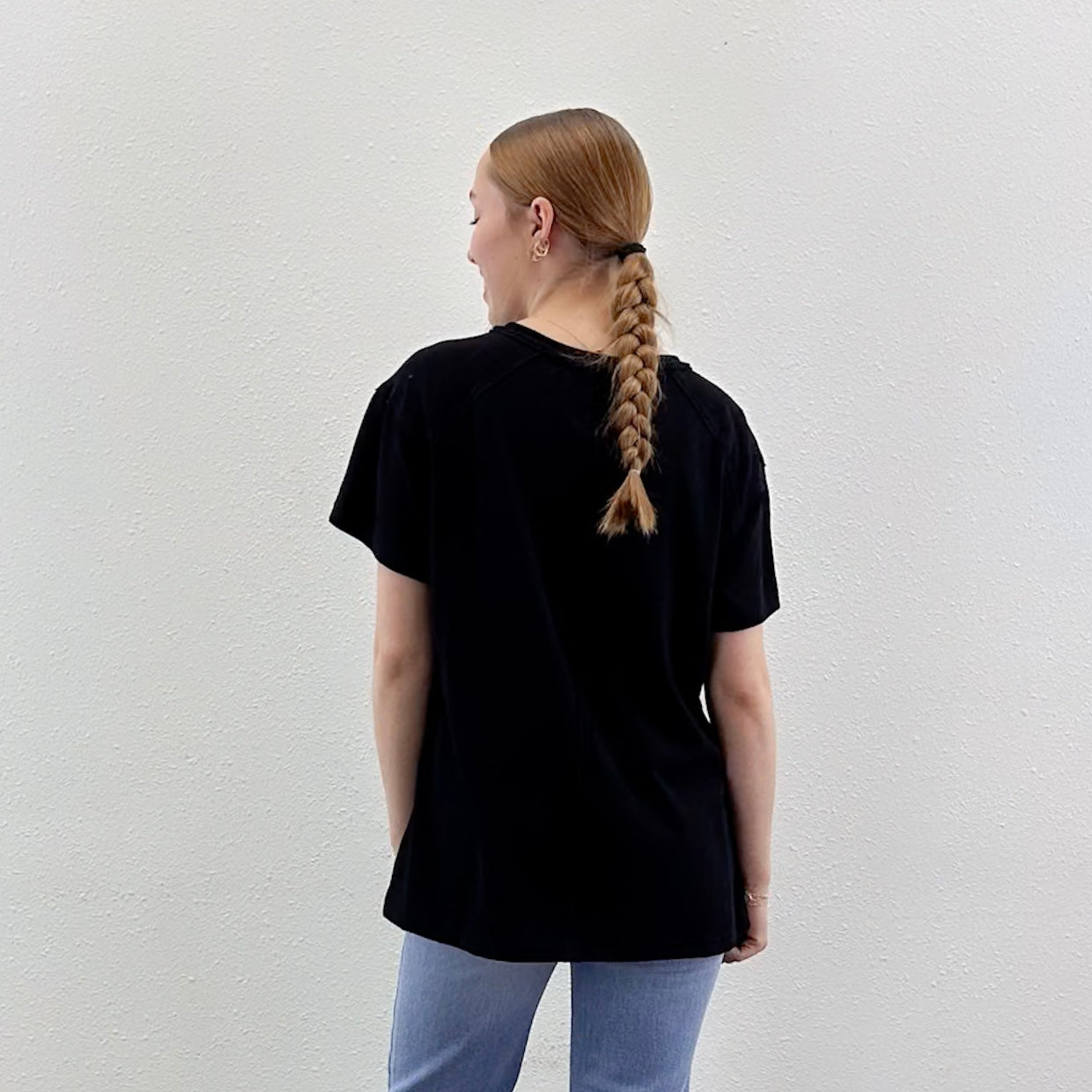 Junie Tee