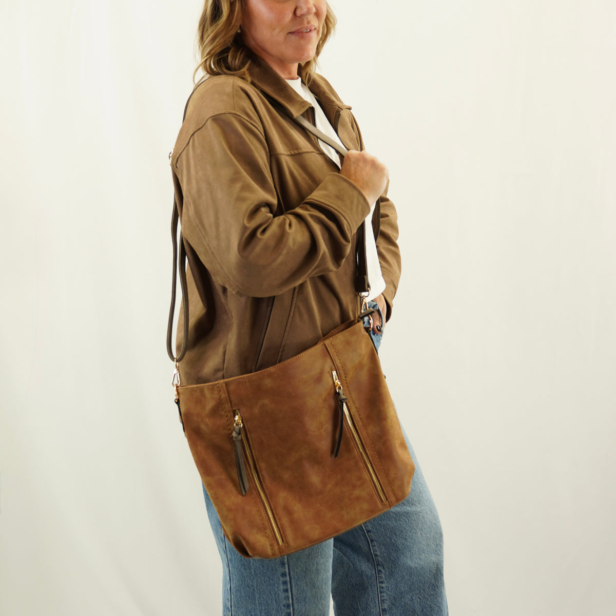 Mina Hobo Bag