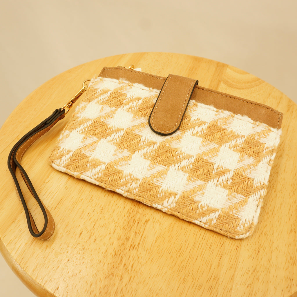 Pear Houndstooth Clutch