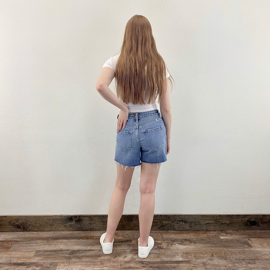 HR Scissor Cut Shorts