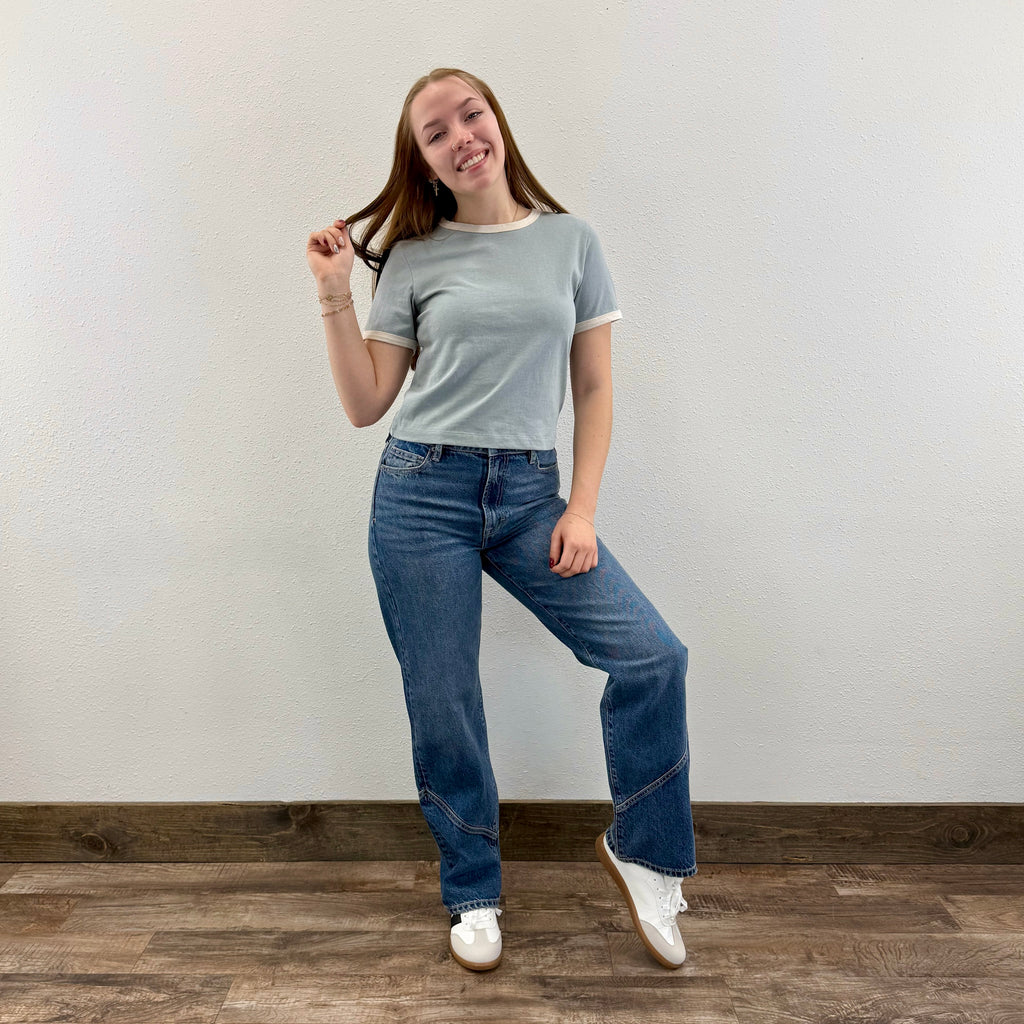Hidden Straight Jeans