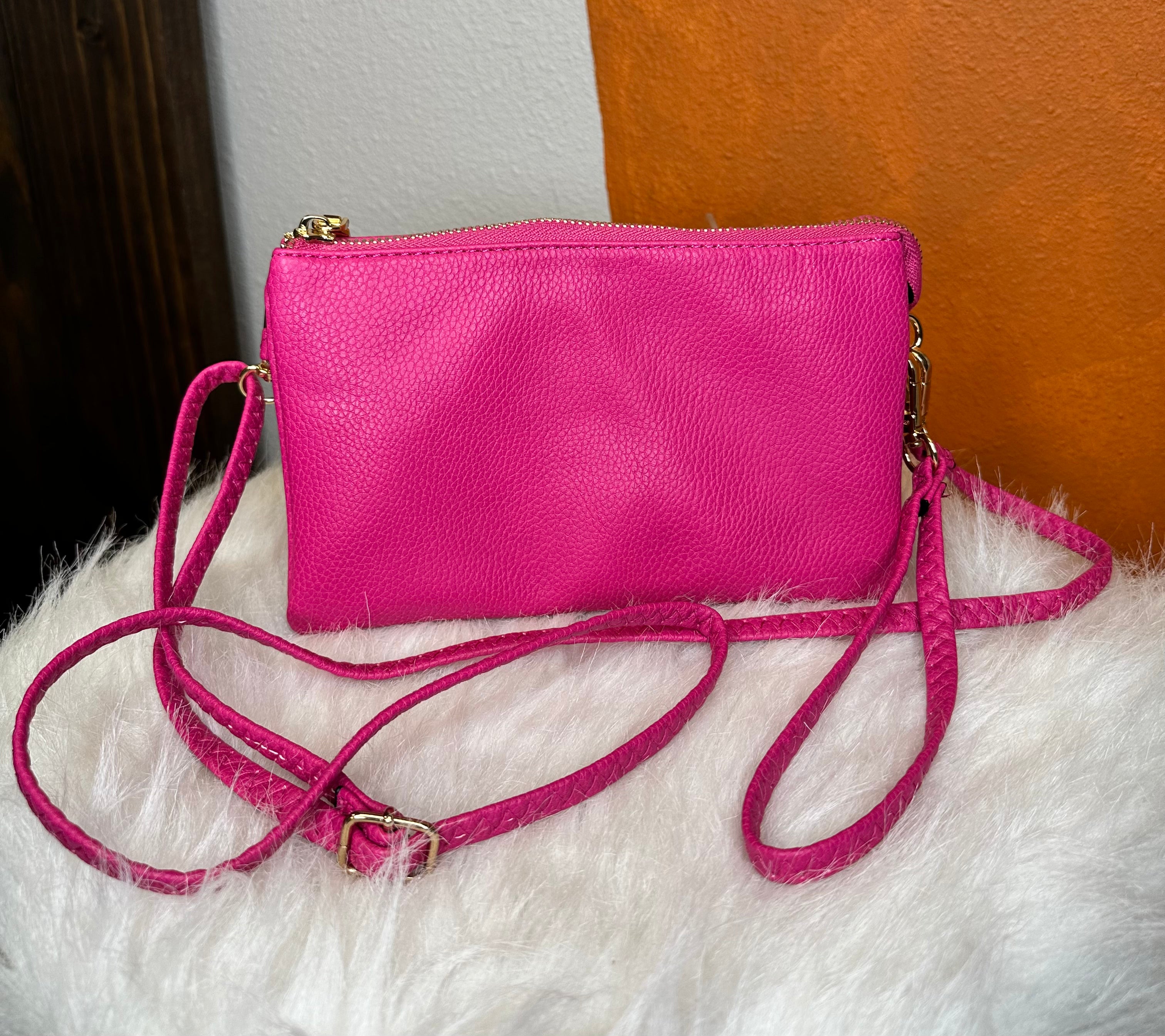 Riley Crossbody/Wristlet